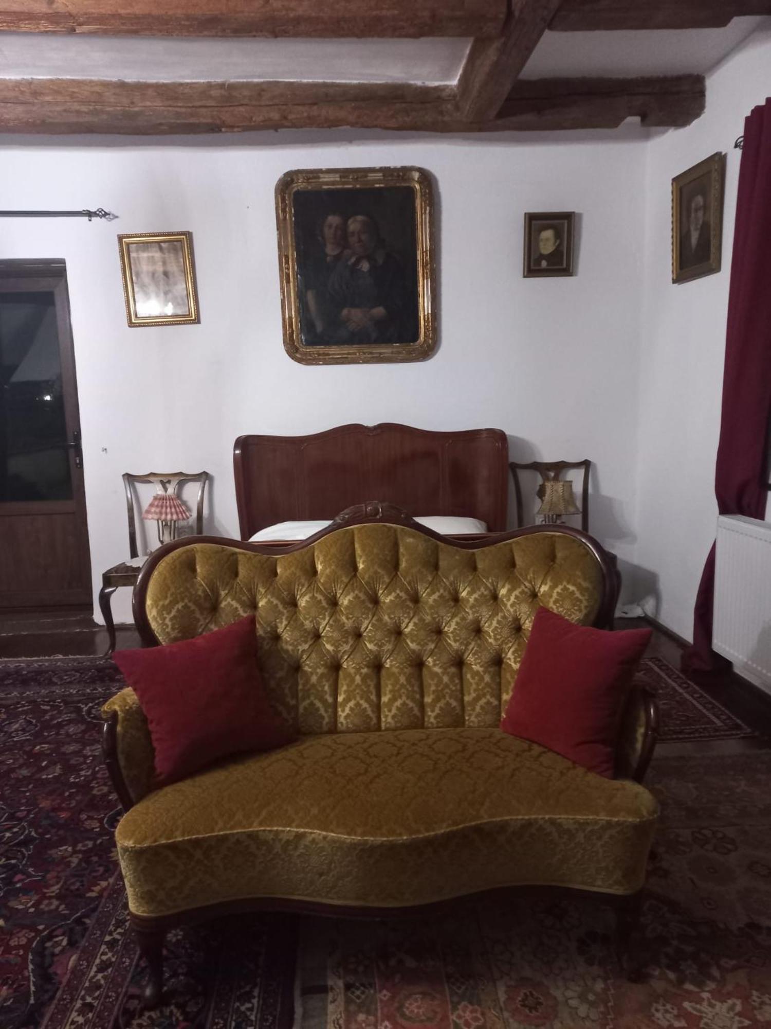 La Amadeus & Monica Otel Minis Dış mekan fotoğraf